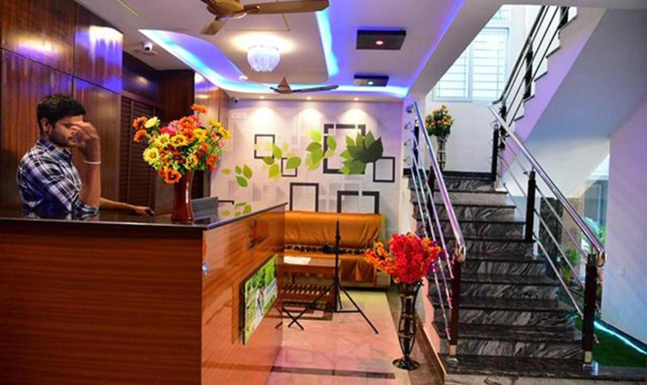 Fabhotel Nb Venkateswara Grand Inn ティルパティ エクステリア 写真